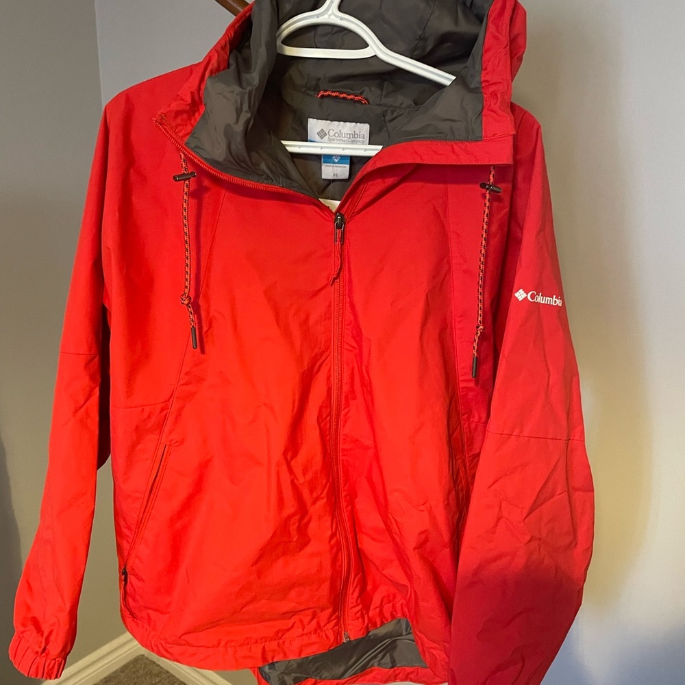 Columbia Rain Coat